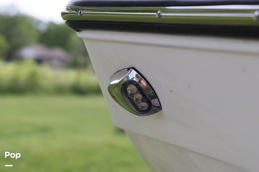 Slide: The Image of Yamaha 242X 2018 - 15474553