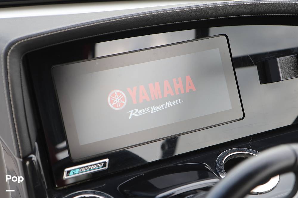 Slide: The Image of Yamaha 242X 2018 - 15474558