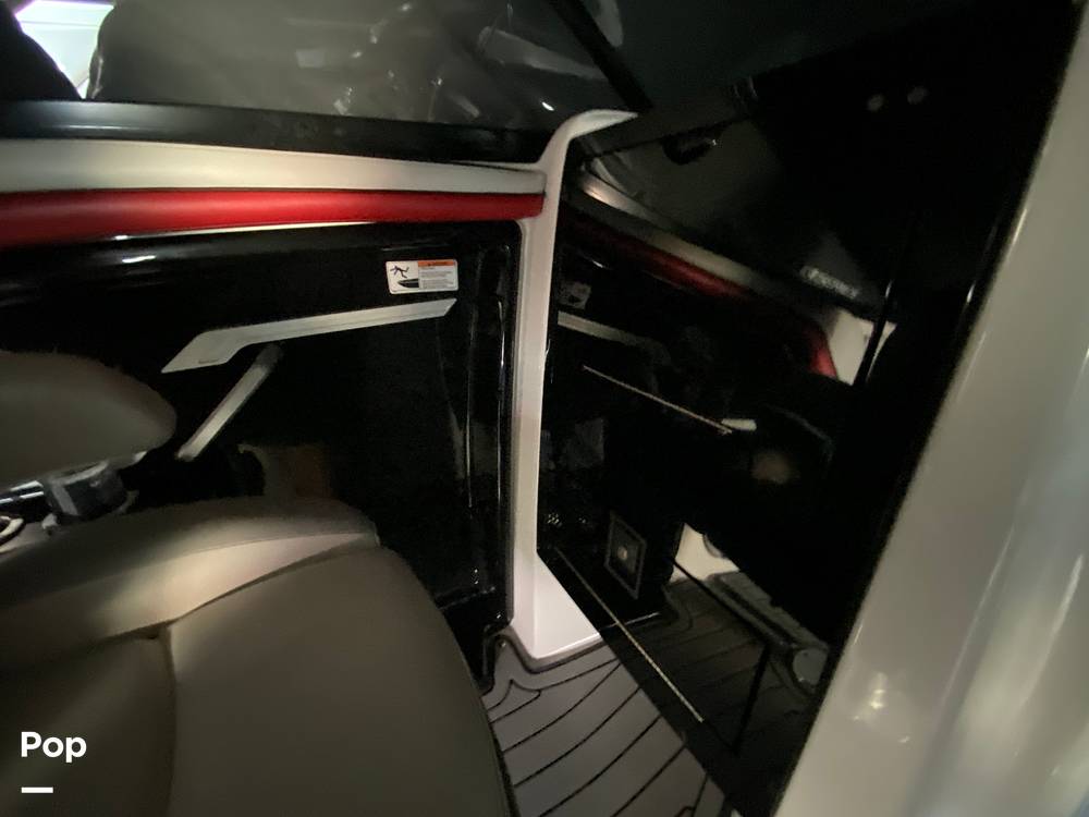 Slide: The Image of Yamaha 242X 2018 - 14853356