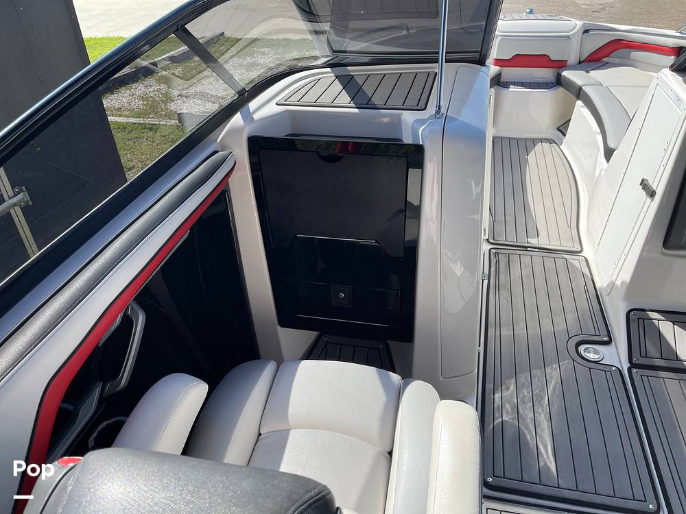 Slide: The Image of Glove Box - 13980418