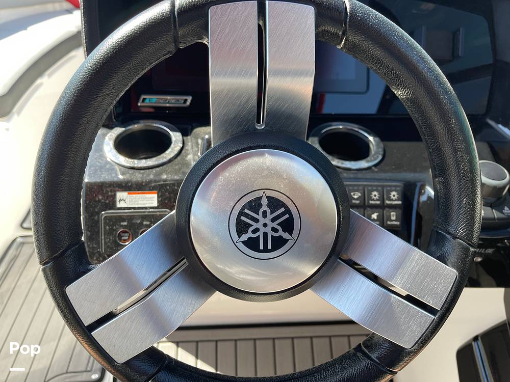 Slide: The Image of Steering Wheel - 13980425