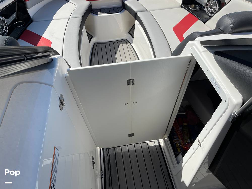 Slide: The Image of Yamaha 242X 2018 - 13980445