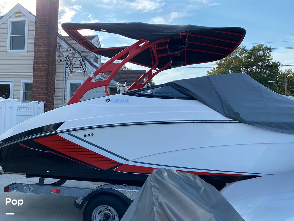 Slide: The Image of Yamaha 242X 2018 - 14853383