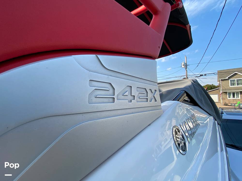 Slide: The Image of Yamaha 242X 2018 - 14853340