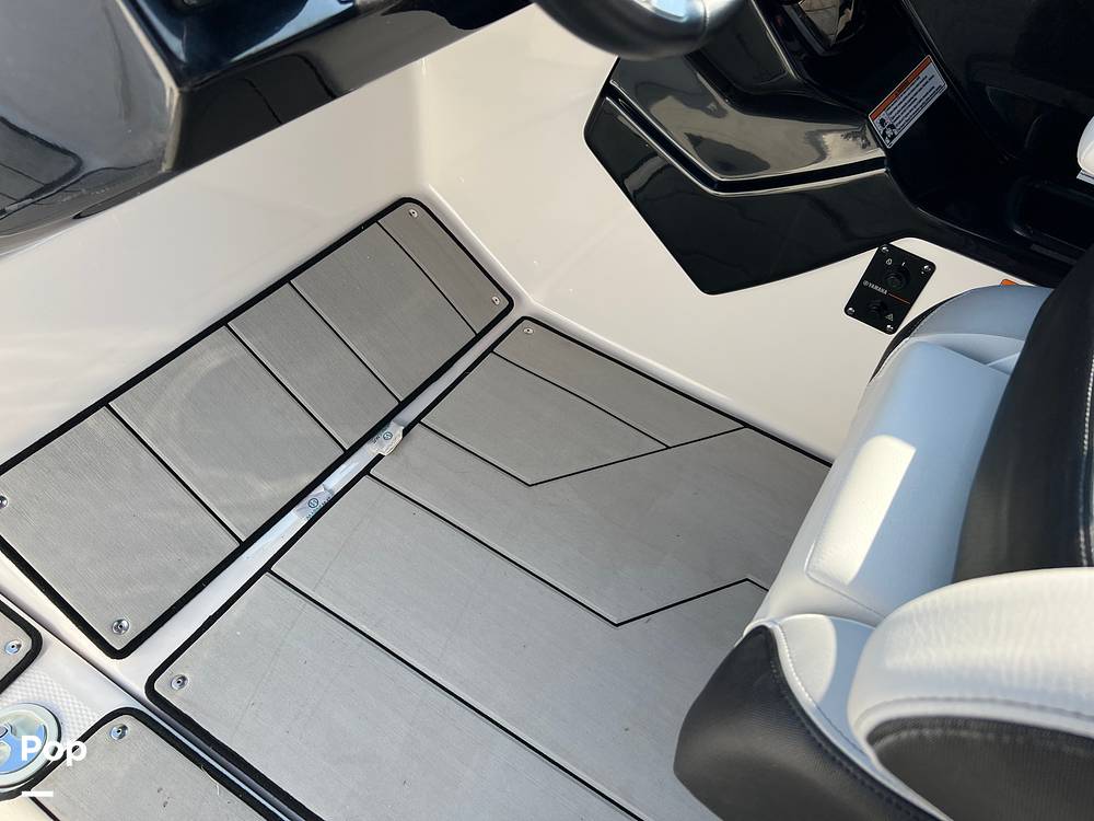 Slide: The Image of Yamaha 242X 2020 - 13067959