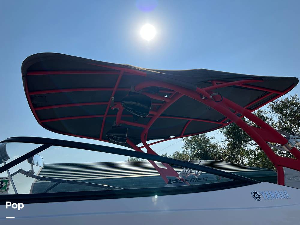Slide: The Image of Yamaha 242X 2020 - 13068018