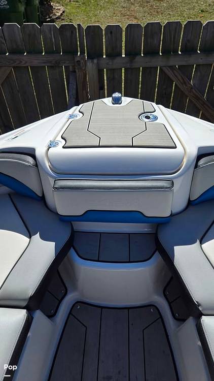 Slide: The Image of Yamaha 242X 2020 - 7