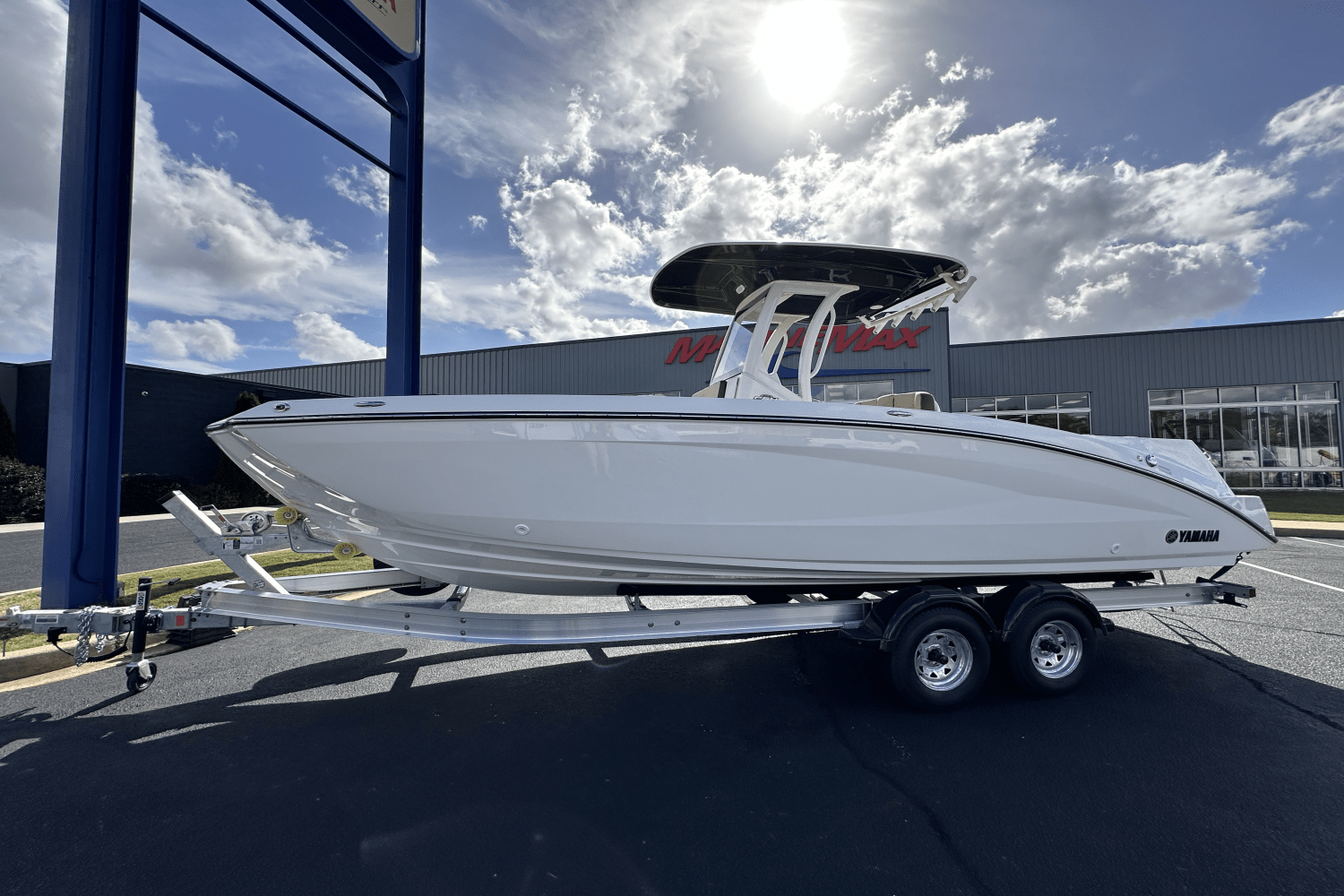 Slide: The Image of Yamaha 252 FSH Sport 2025 - 0