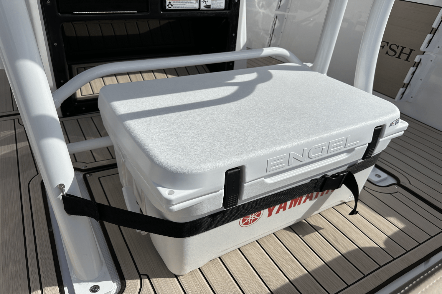 Slide: The Image of Yamaha 252 FSH Sport 2025 - 13