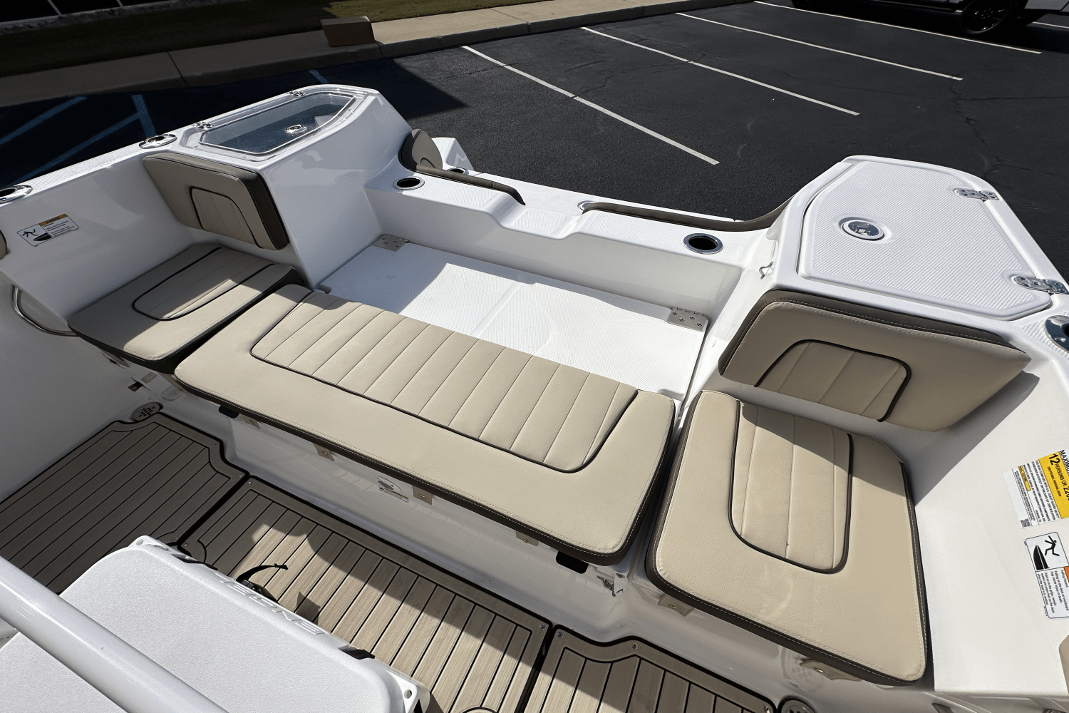 Slide: The Image of Yamaha 252 FSH Sport 2025 - 14