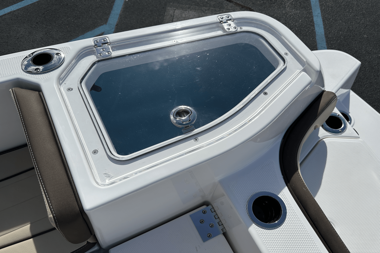 Slide: The Image of Yamaha 252 FSH Sport 2025 - 15