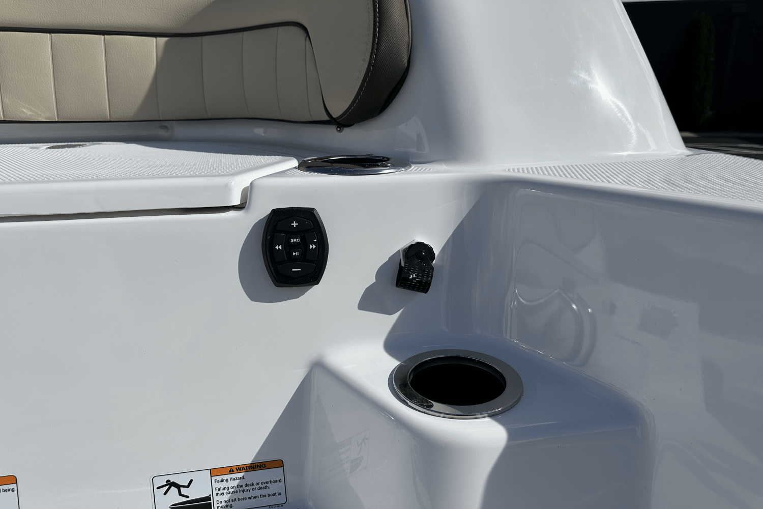 Slide: The Image of Yamaha 252 FSH Sport 2025 - 16