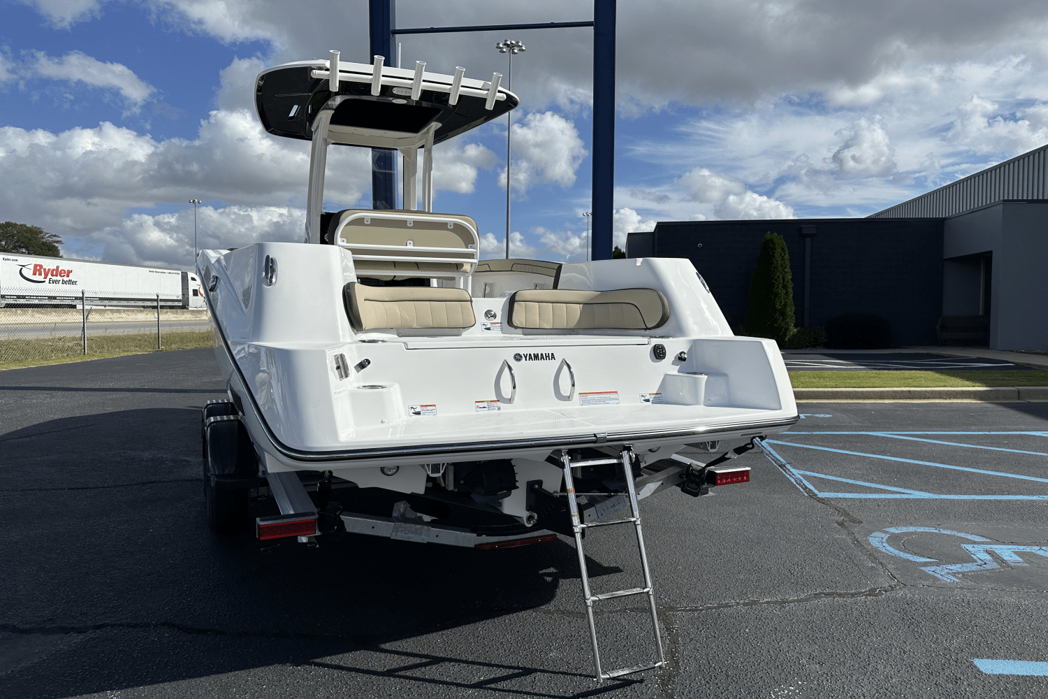 Slide: The Image of Yamaha 252 FSH Sport 2025 - 2