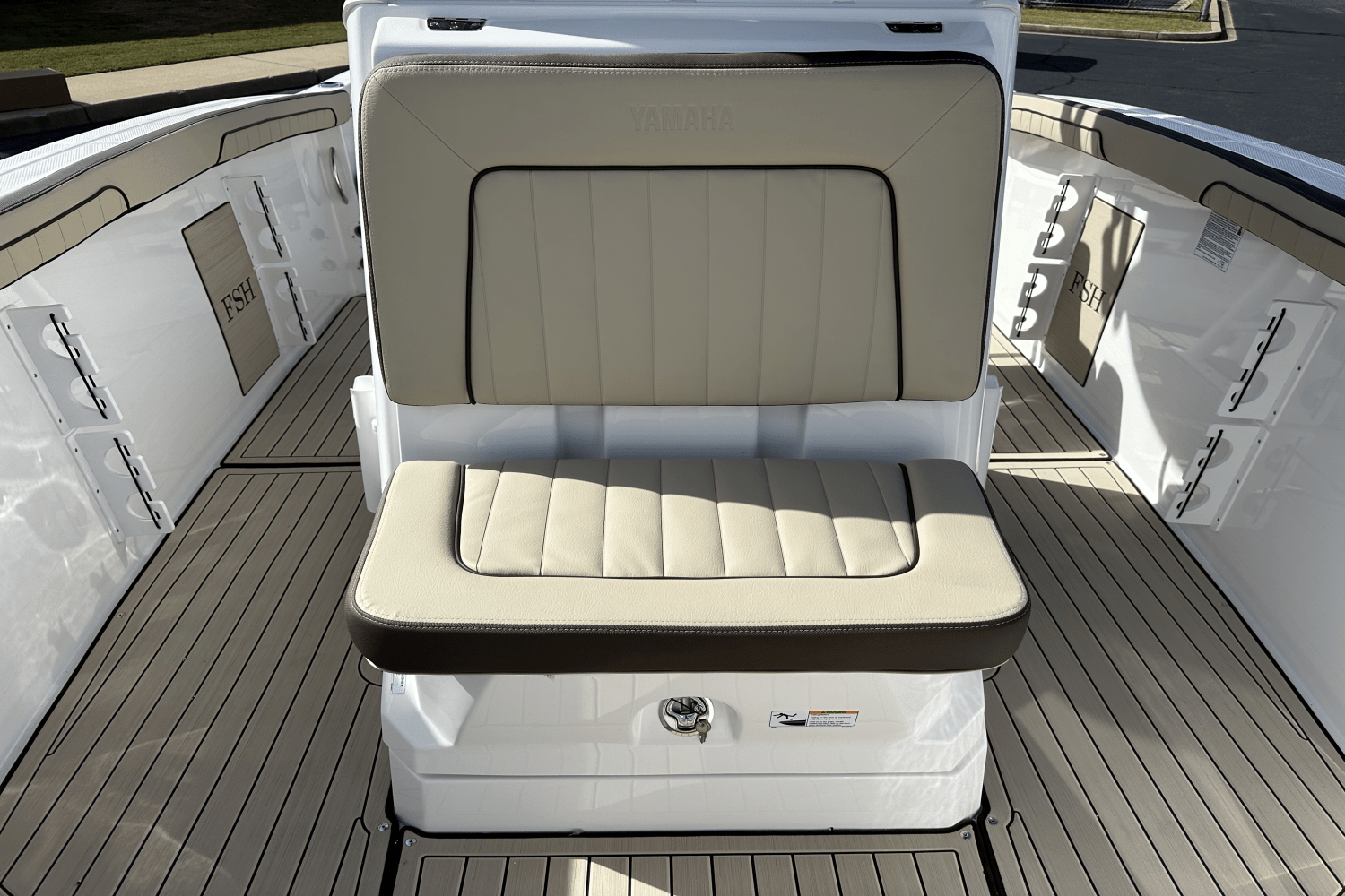 Slide: The Image of Yamaha 252 FSH Sport 2025 - 7