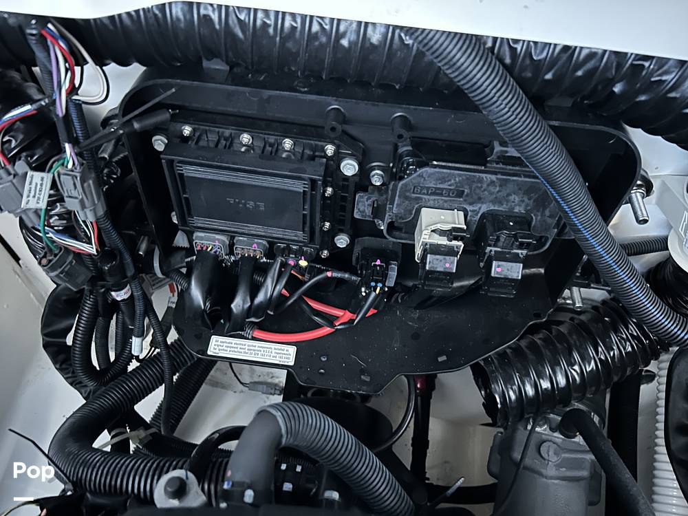 Slide: The Image of Yamaha 252S 2023 - 15168430