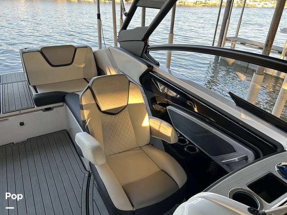 Slide: The Image of Yamaha 252S 2023 - 15168488