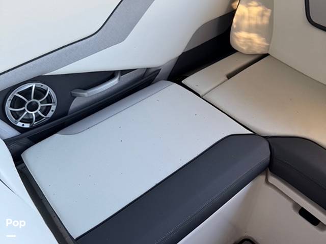 Slide: The Image of Yamaha 252SD 2022 - 15187331