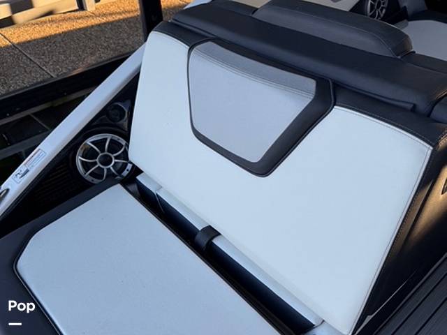 Slide: The Image of Yamaha 252SD 2022 - 15187346