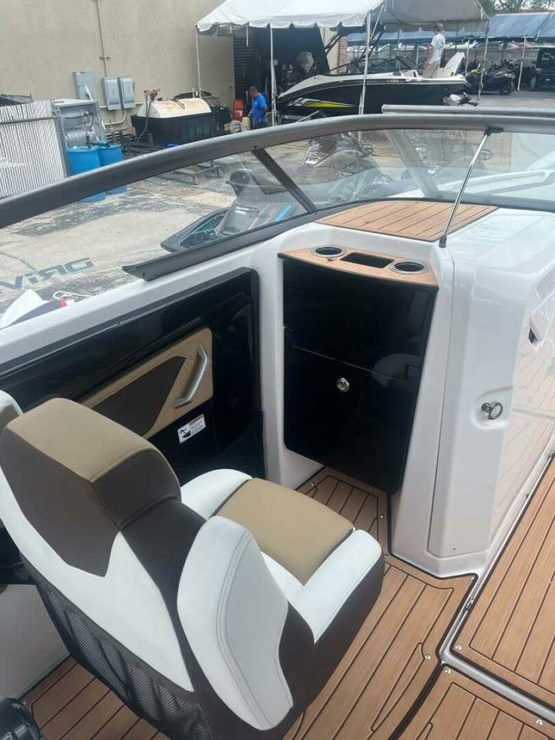 Slide: The Image of Yamaha 252 SD 2022 - 5315478