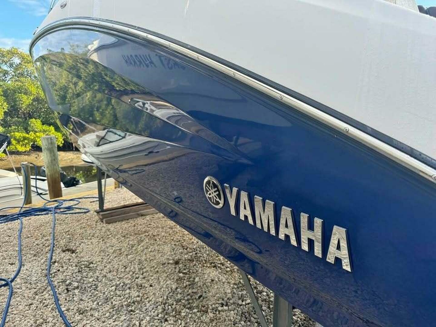 Slide: The Image of Yamaha 252 SD 2022 - 5315480