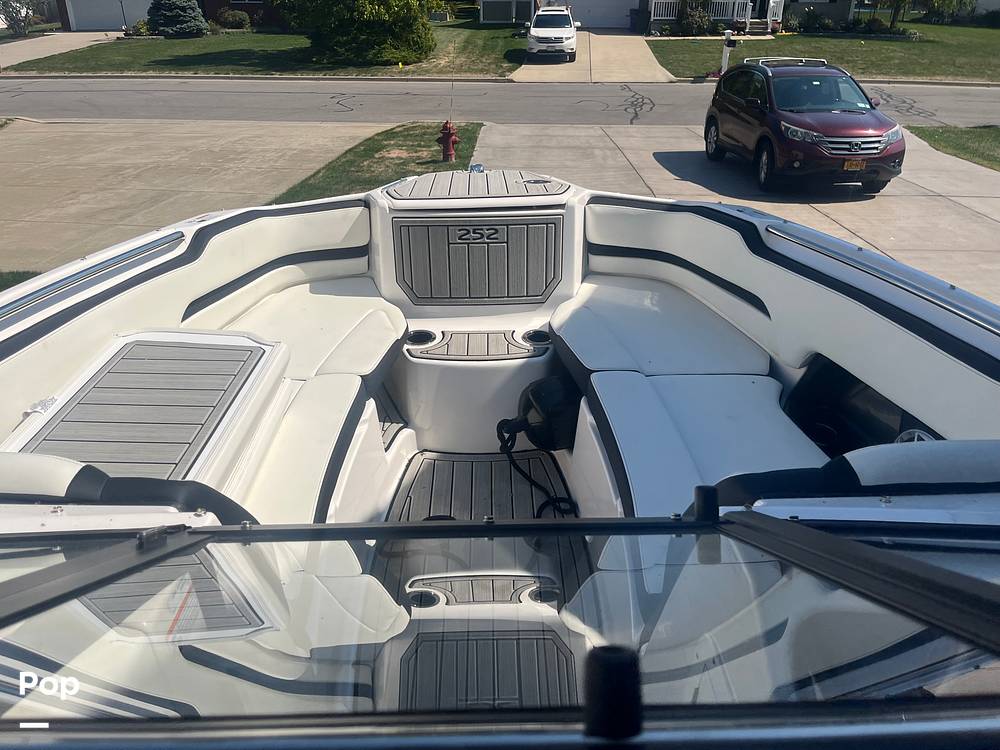 Slide: The Image of Yamaha 252SD 2024 - 15848907