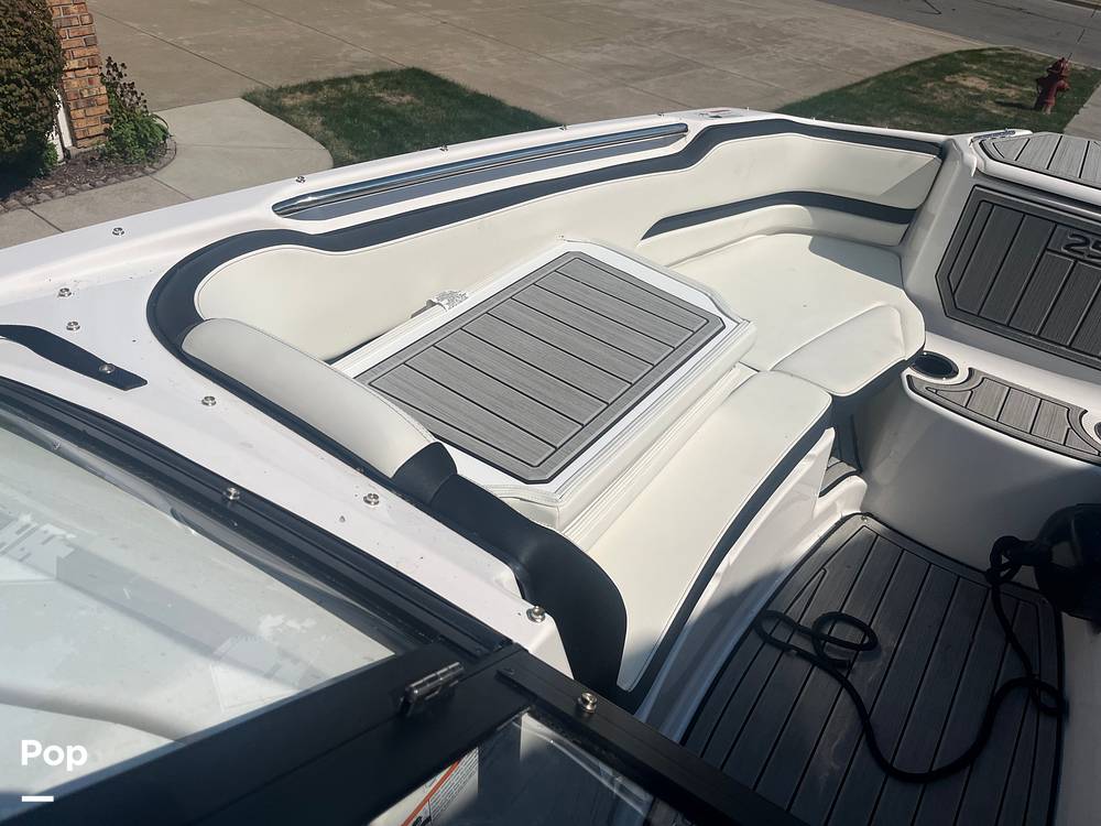 Slide: The Image of Yamaha 252SD 2024 - 15848908