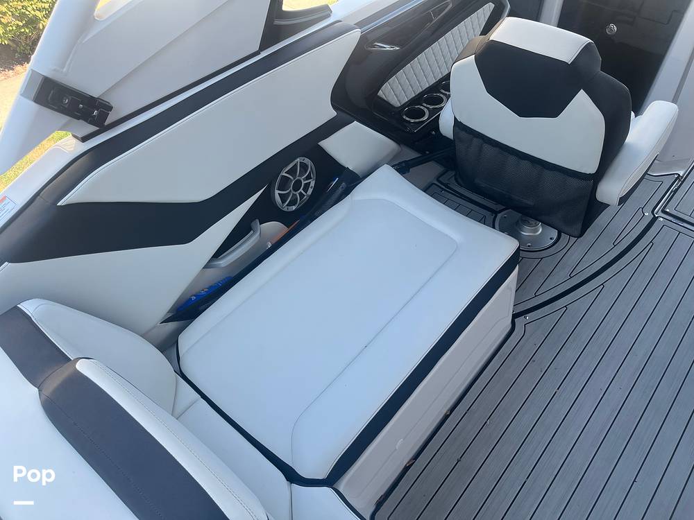 Slide: The Image of Yamaha 252SD 2024 - 15848913