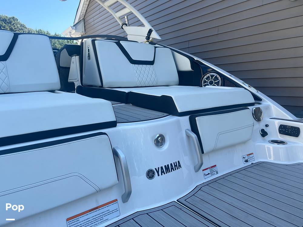 Slide: The Image of Yamaha 252SD 2024 - 15848875