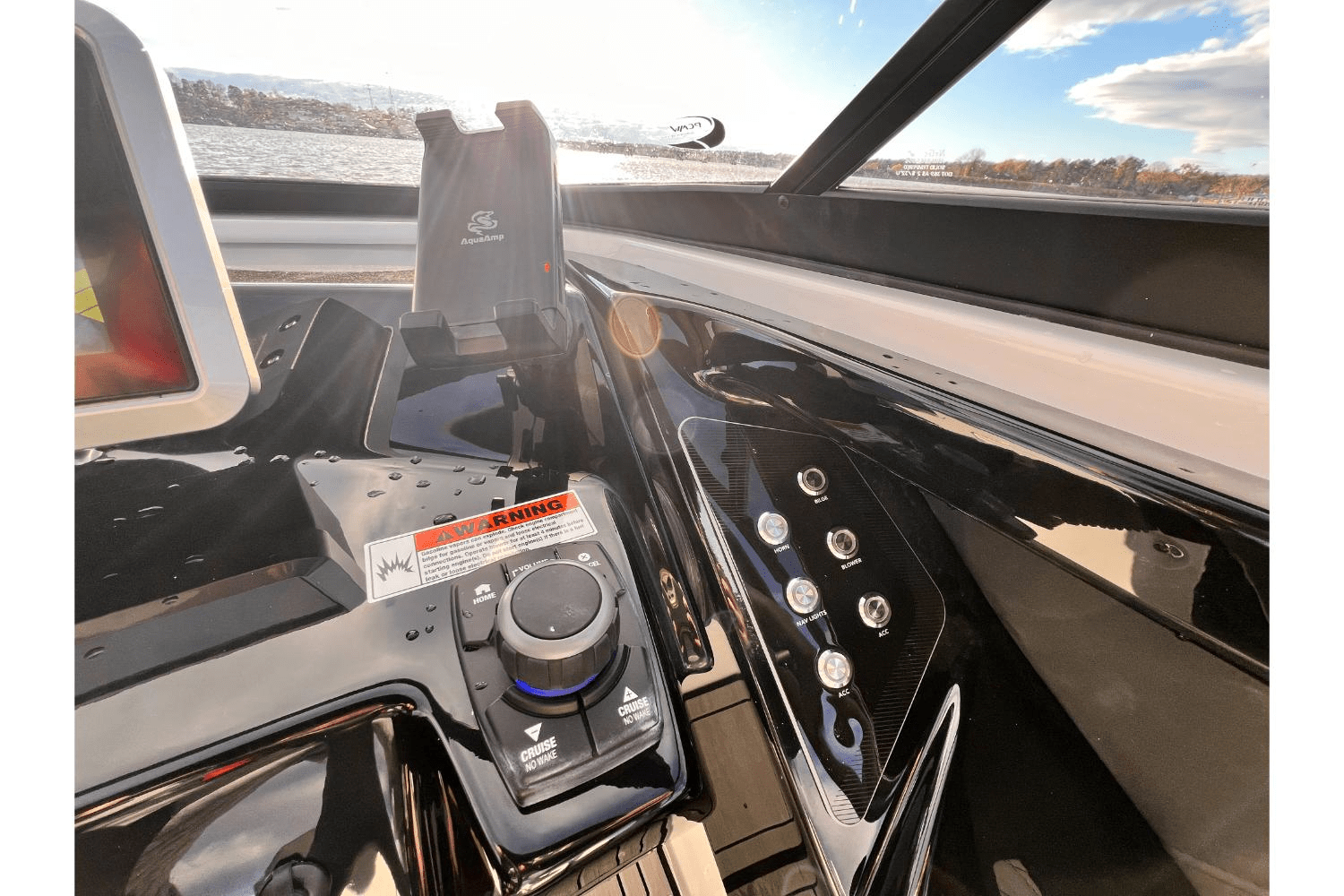 Slide: The Image of Yamaha 252SE 2025 - 23