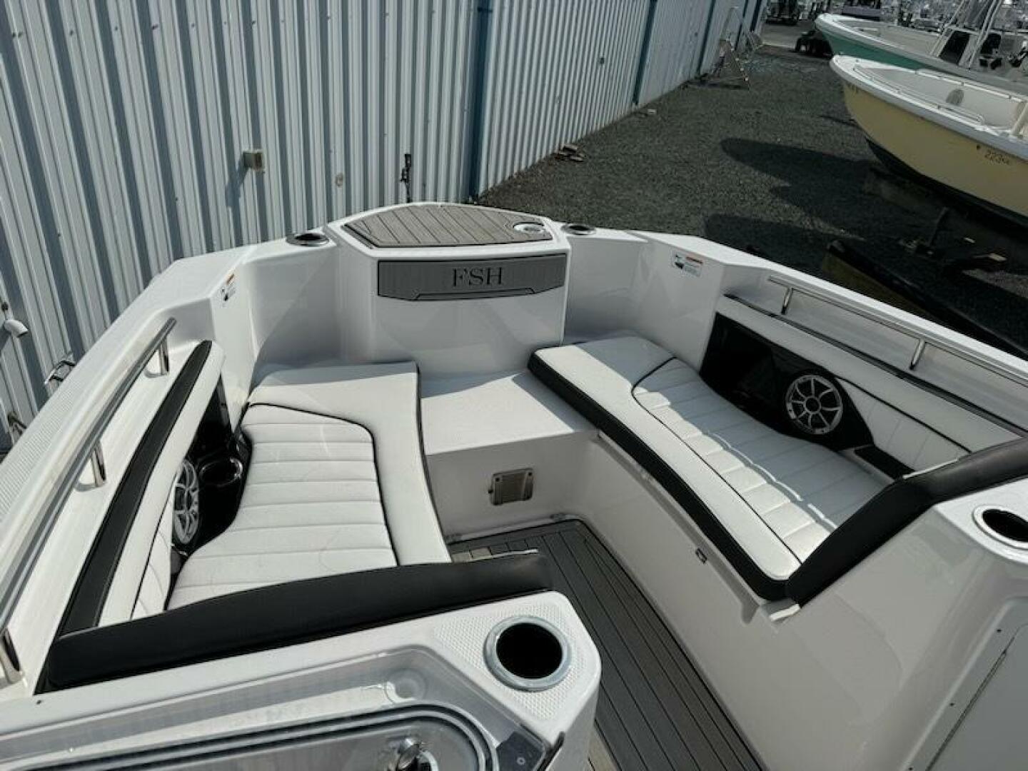 Slide: The Image of Yamaha 255 FSH E 2024 - 4632978
