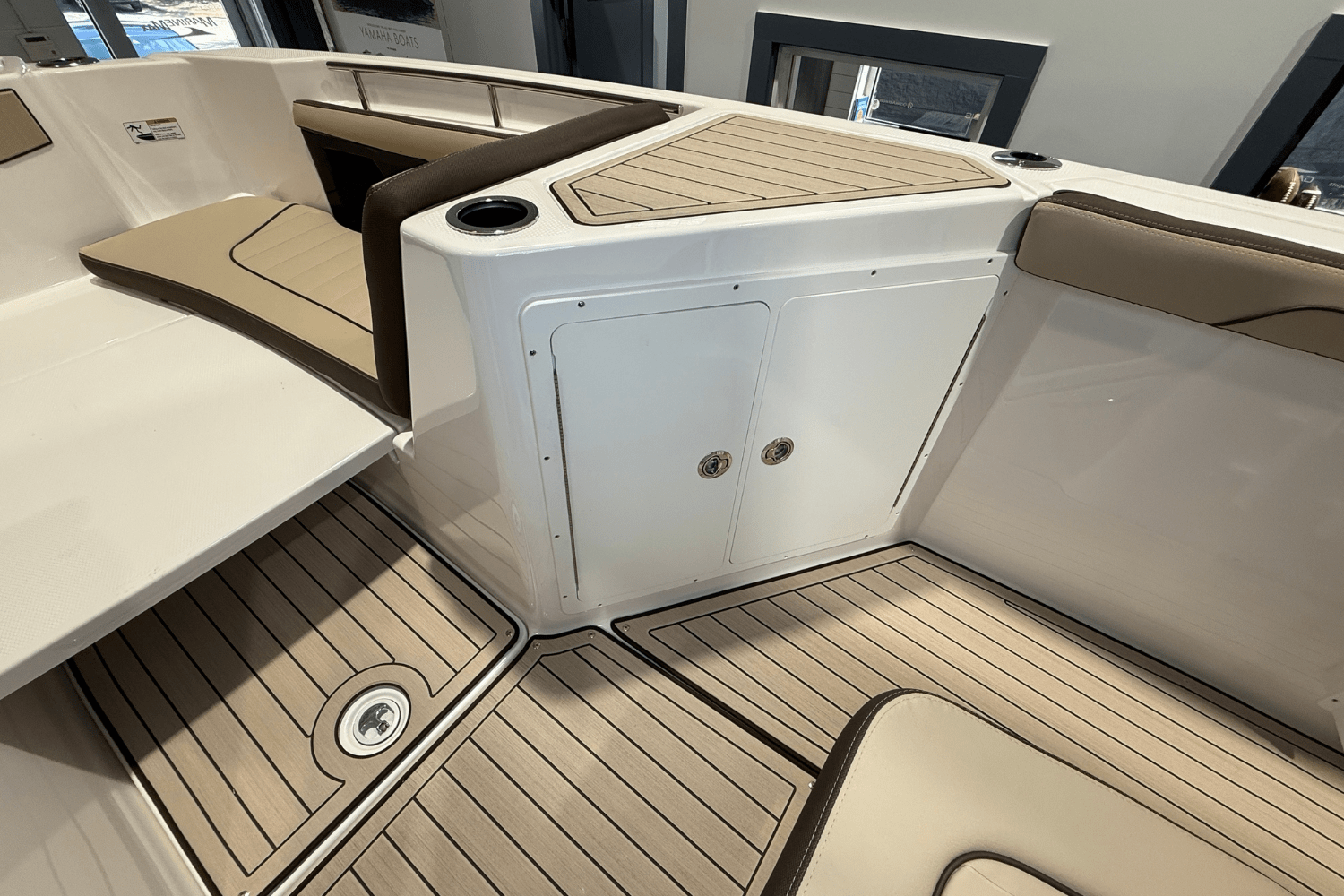 Slide: The Image of Yamaha 255FSH SP H 2026 - 14