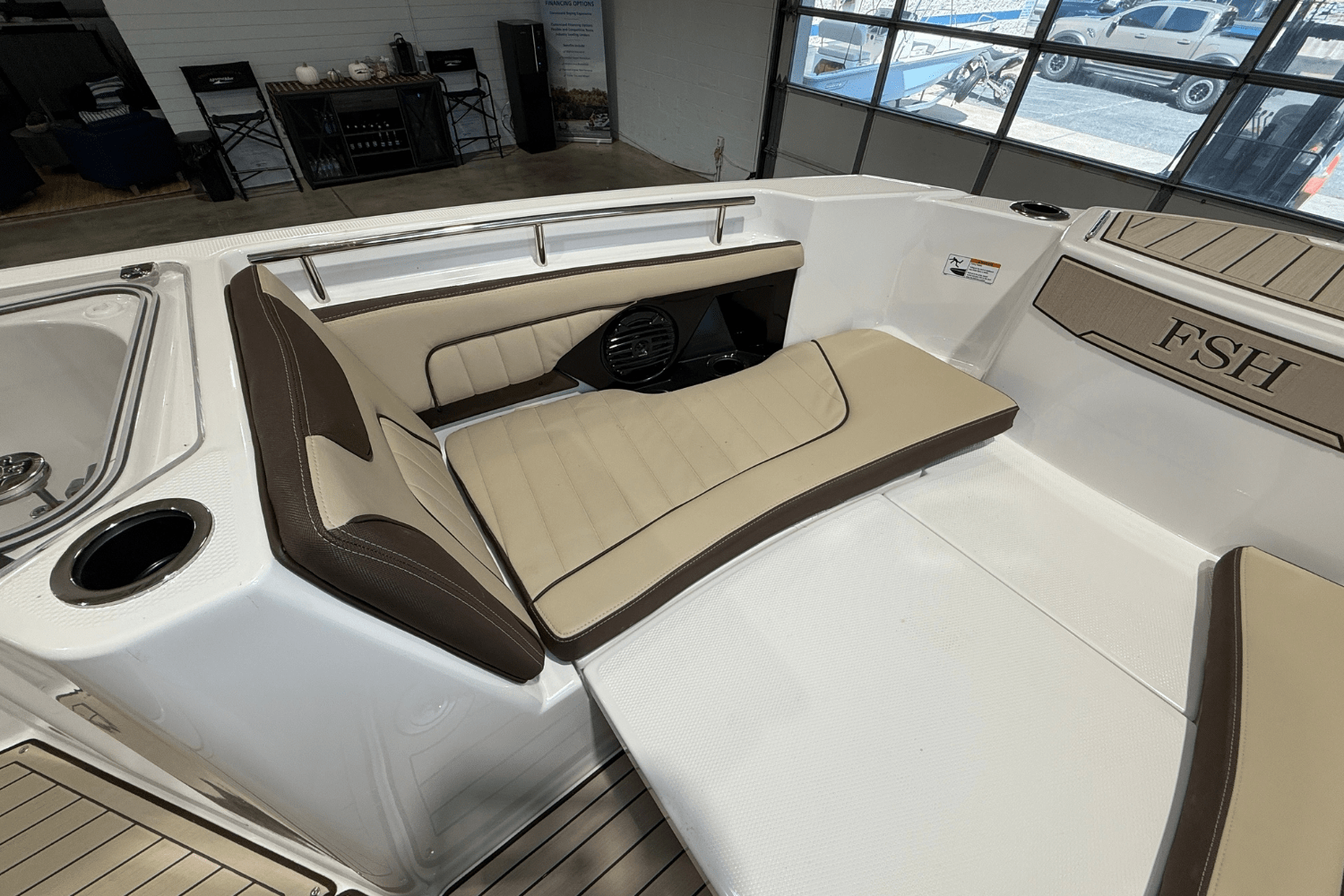 Slide: The Image of Yamaha 255FSH SP H 2026 - 22