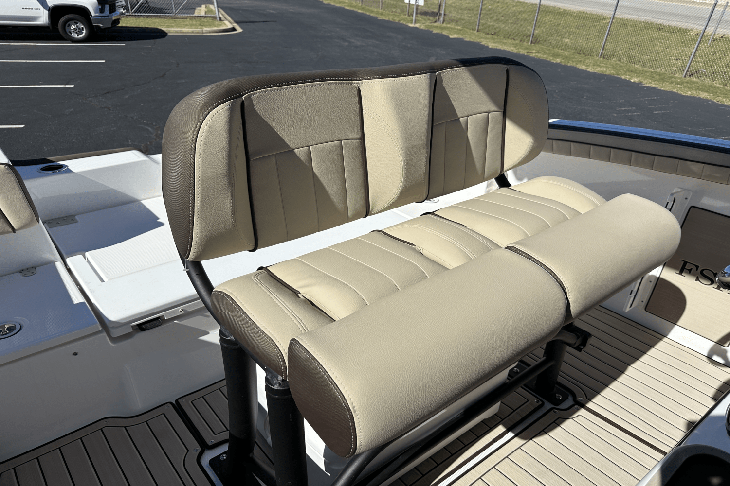 Slide: The Image of Yamaha 255 FSH Sport E 2025 - 15