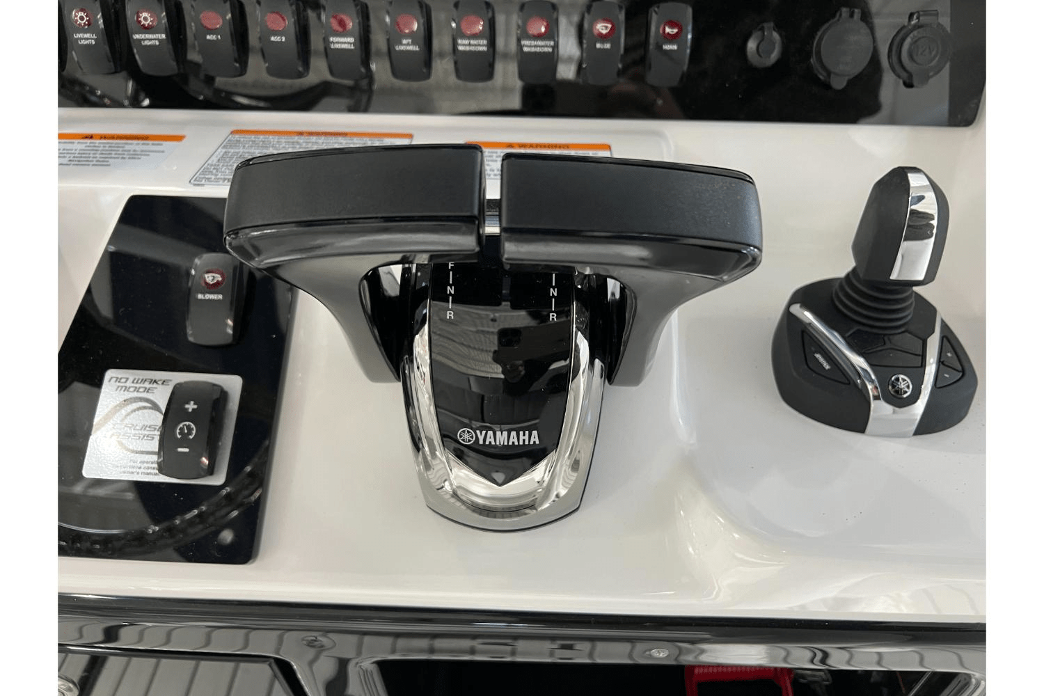 Slide: The Image of Yamaha 255 FSH Sport H 2025 - 17