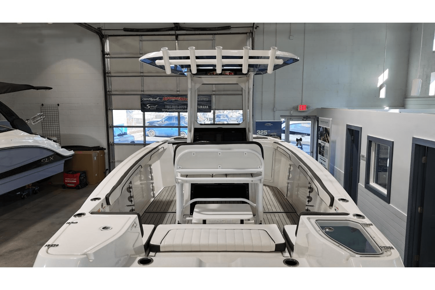 Slide: The Image of Yamaha 255 FSH Sport H 2025 - 6