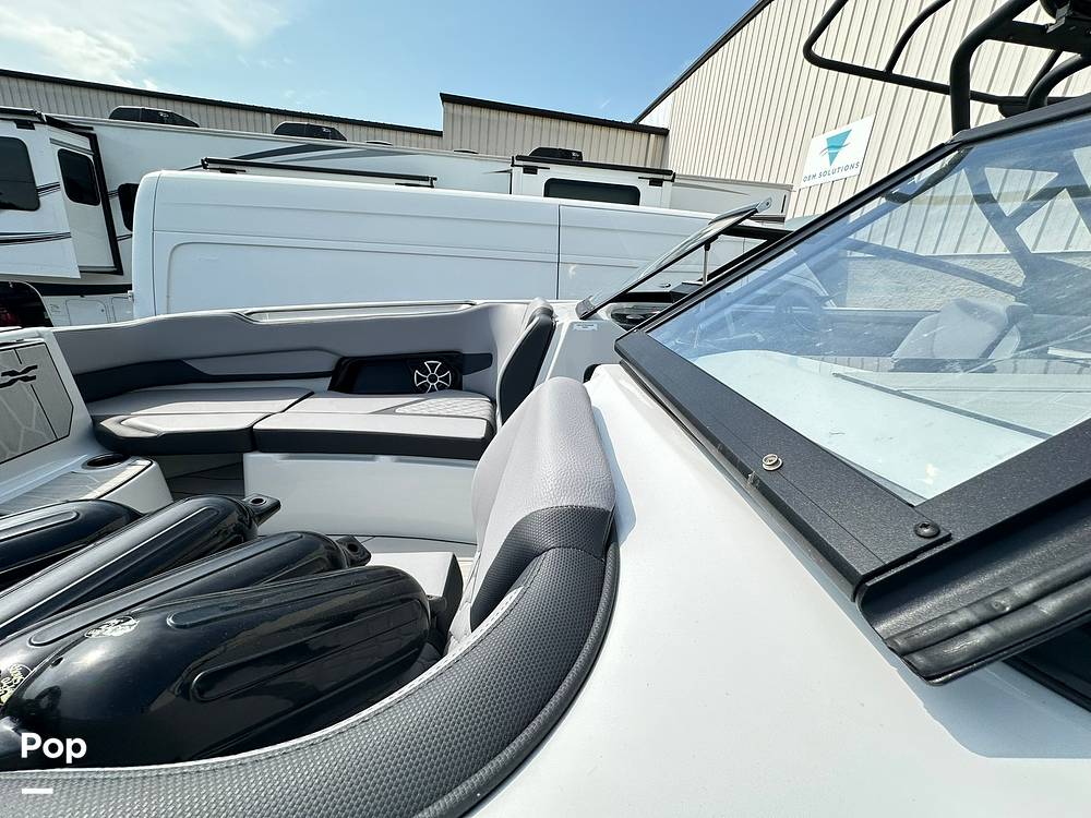 Slide: The Image of Yamaha 255XE 2024 - 15686532