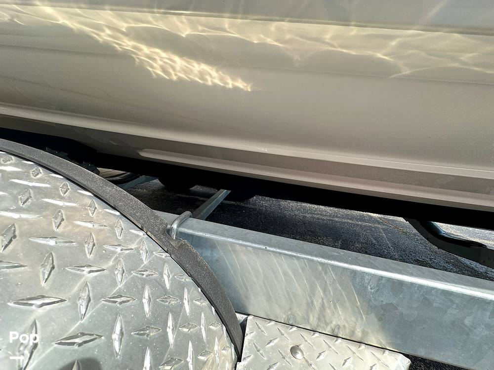 Slide: The Image of Yamaha 255XE 2024 - 15686564