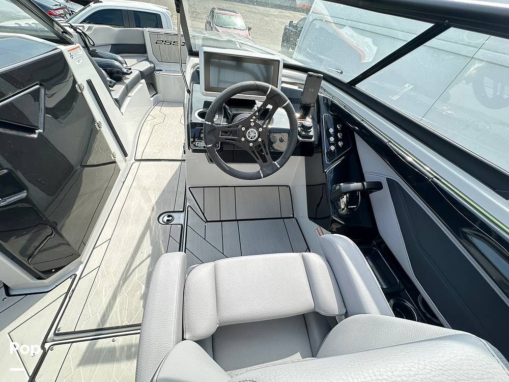 Slide: The Image of Yamaha 255XE 2024 - 15686621
