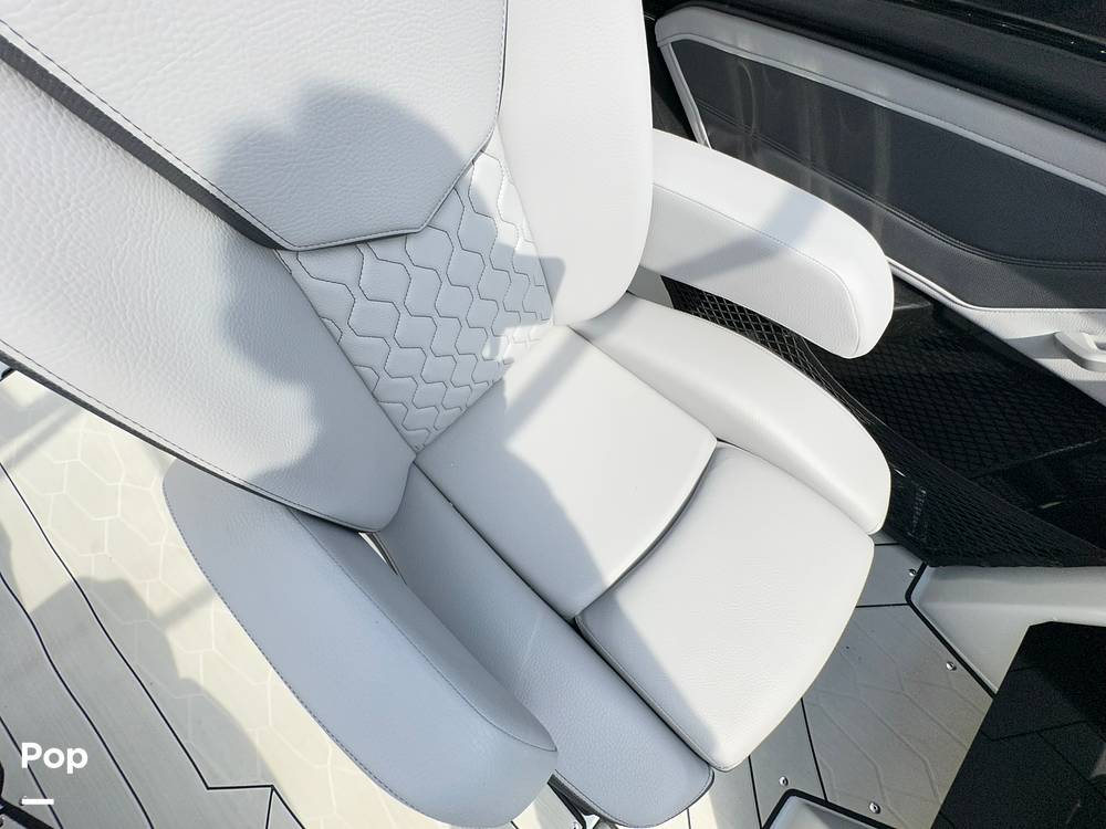 Slide: The Image of Yamaha 255XE 2024 - 15686628