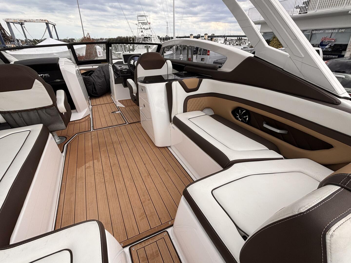 Slide: The Image of Yamaha 275 SD 2021 - 5227246