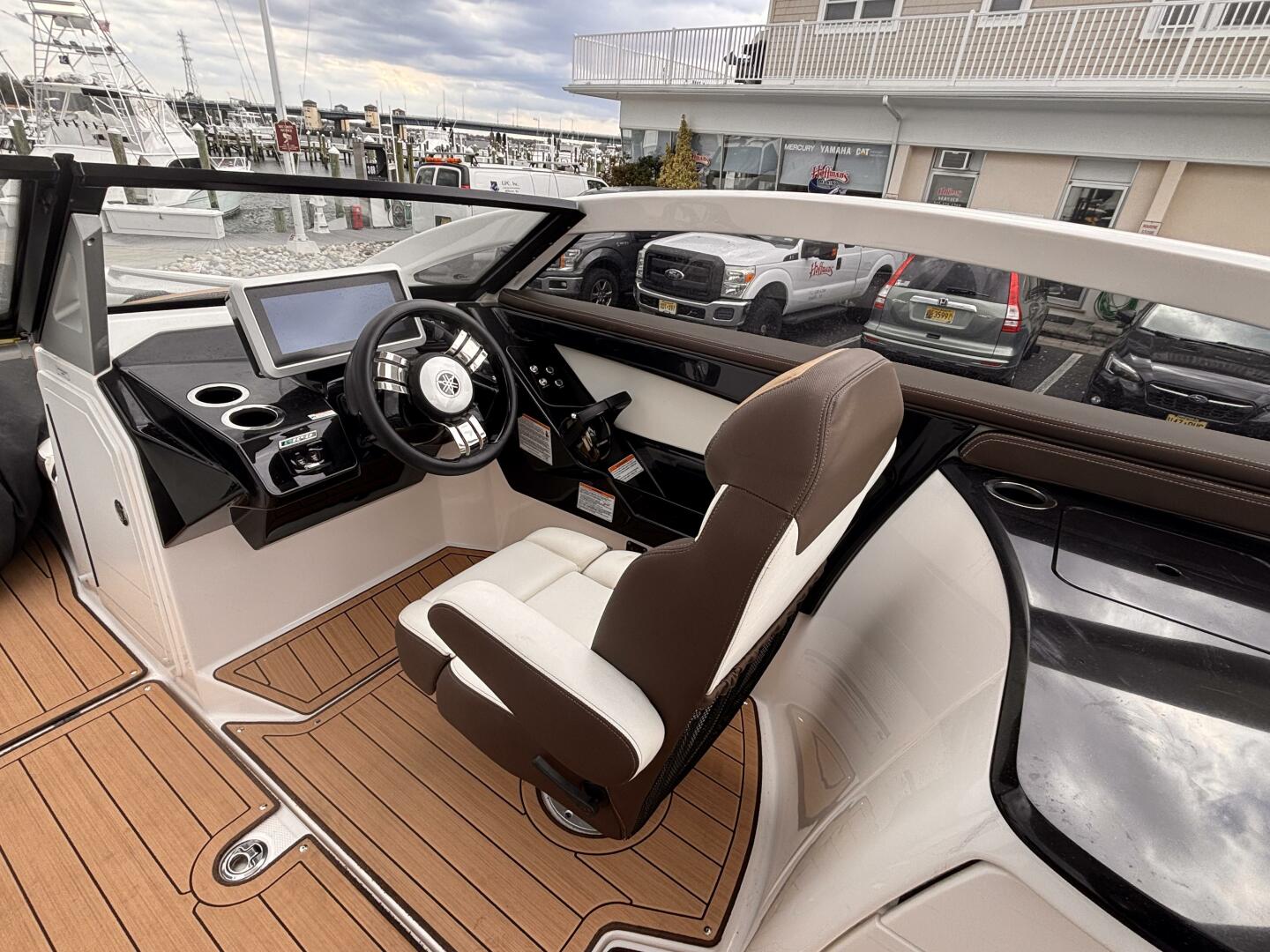 Slide: The Image of Yamaha 275 SD 2021 - 5227255