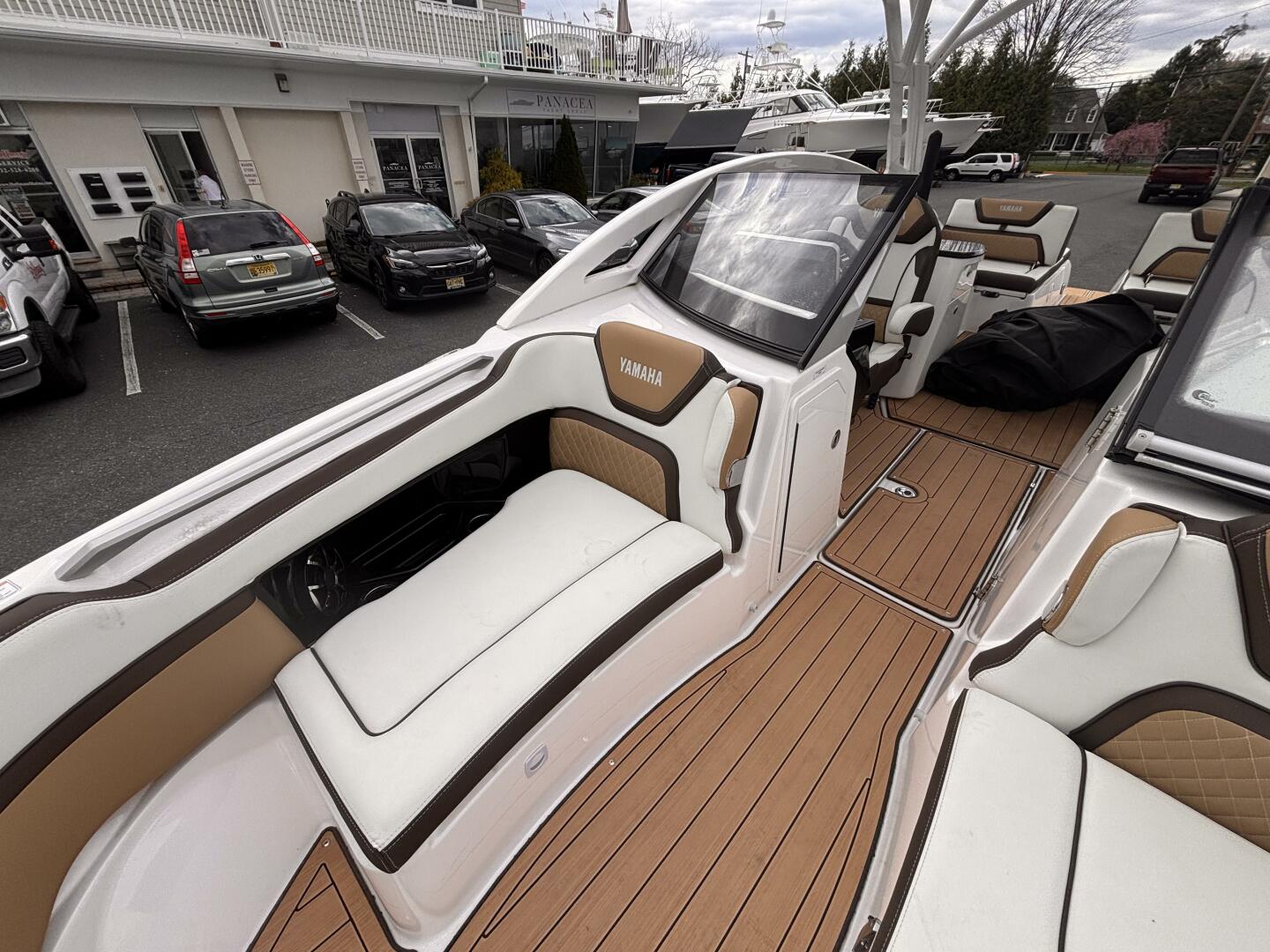 Slide: The Image of Yamaha 275 SD 2021 - 5227270