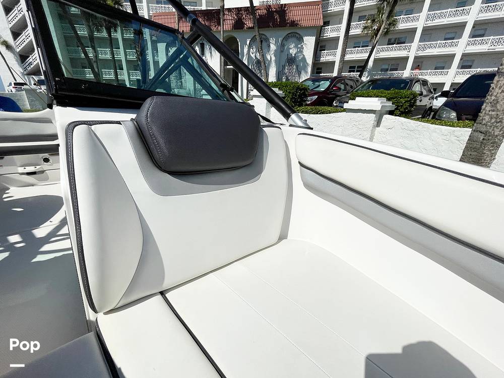 Slide: The Image of Bow Seating - 14344564