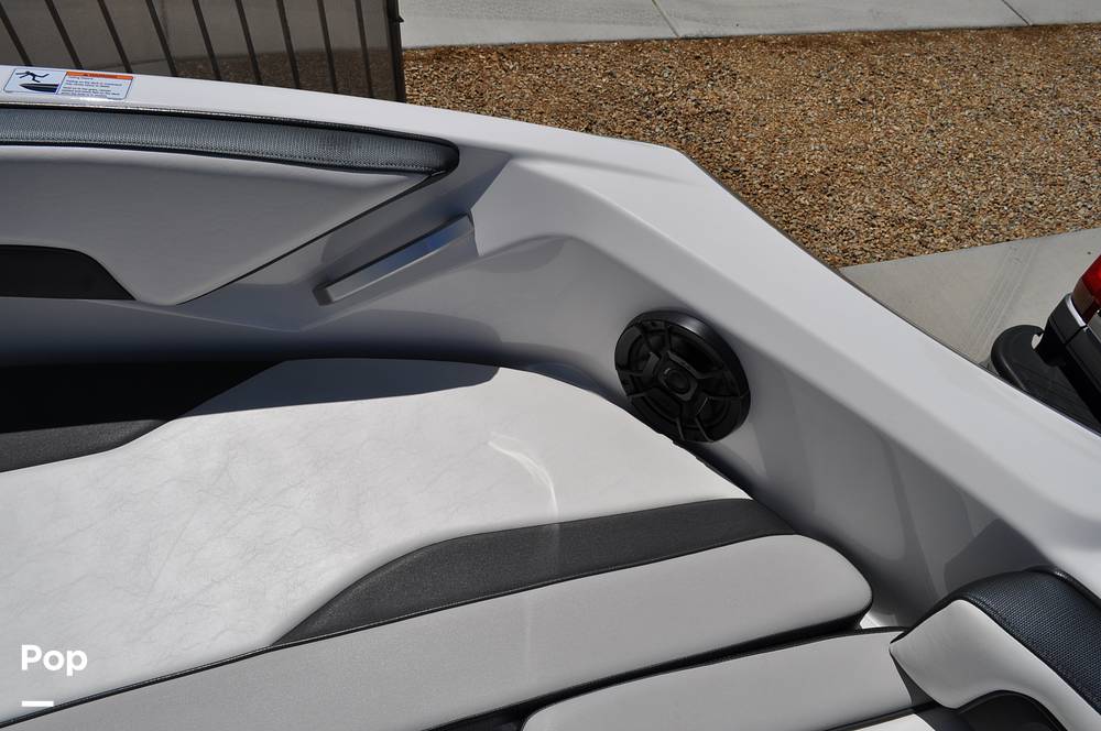 Slide: The Image of Yamaha AR 195 2019 - 15390806