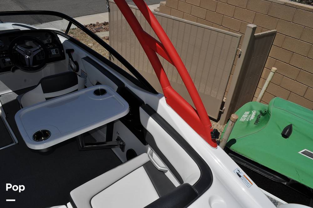 Slide: The Image of Yamaha AR 195 2019 - 15390812