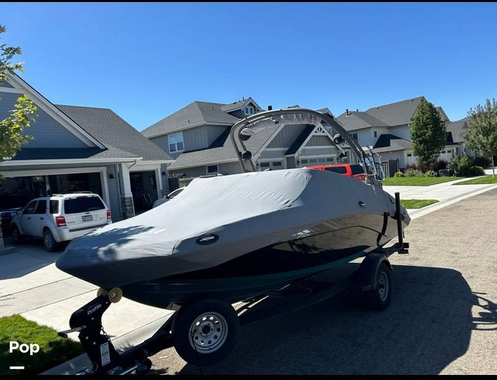 Slide: The Image of Cover - Full Boat - 14691640
