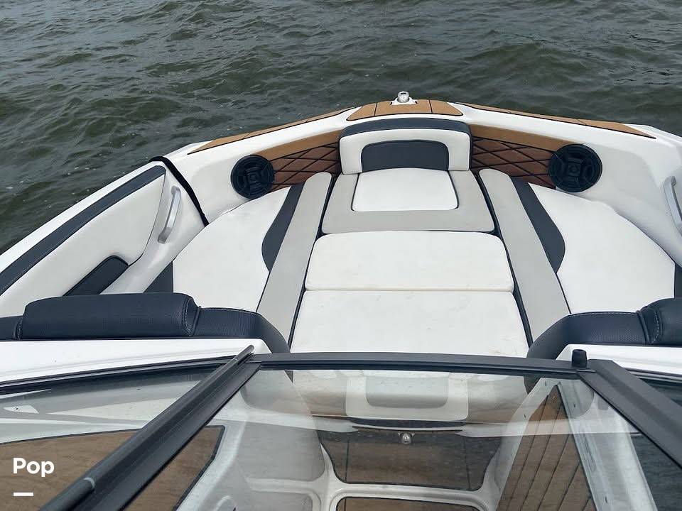 Slide: The Image of Yamaha AR 195 2021 - 15580887