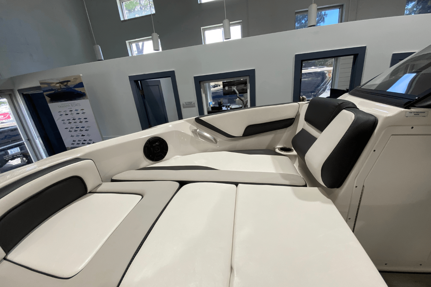 Slide: The Image of Yamaha AR195 2024 - 13