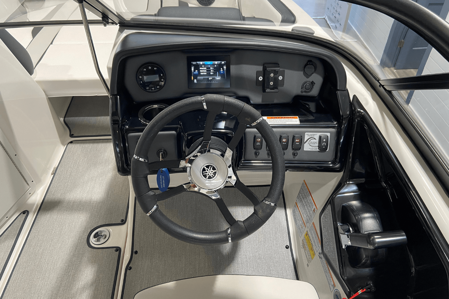 Slide: The Image of Yamaha AR195 2024 - 9