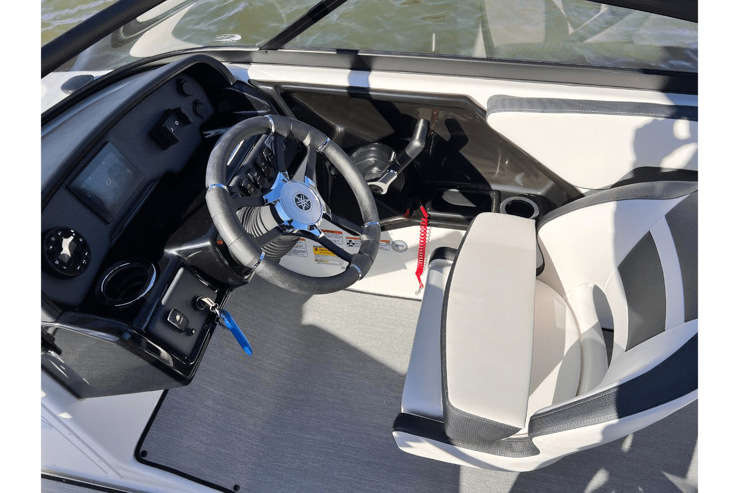 Slide: The Image of Yamaha AR195 2025 - 10